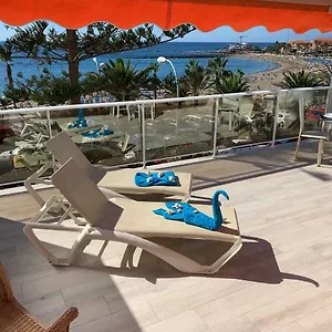 https://los-cristianos-best-beach-view.in-canary-islands.com